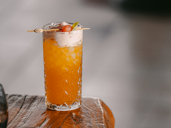 Reward: ΔΙΠΛΟ ΚΑΛΩΣΟΡΙΣΜΑ 1 –  VOGUE Cafe Bar Εστιατόριο Κάλαμος
